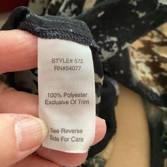 CAbi sheer pullover top - Picture 4 of 6